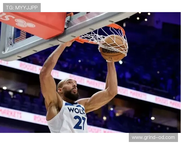 戈贝尔挡拆吸引防守助力球队篮板率提升形成内线优势