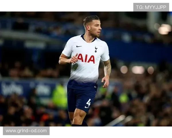 热刺防线压上问题持续显现：当前阶段表现波动对防守稳定性造成影响